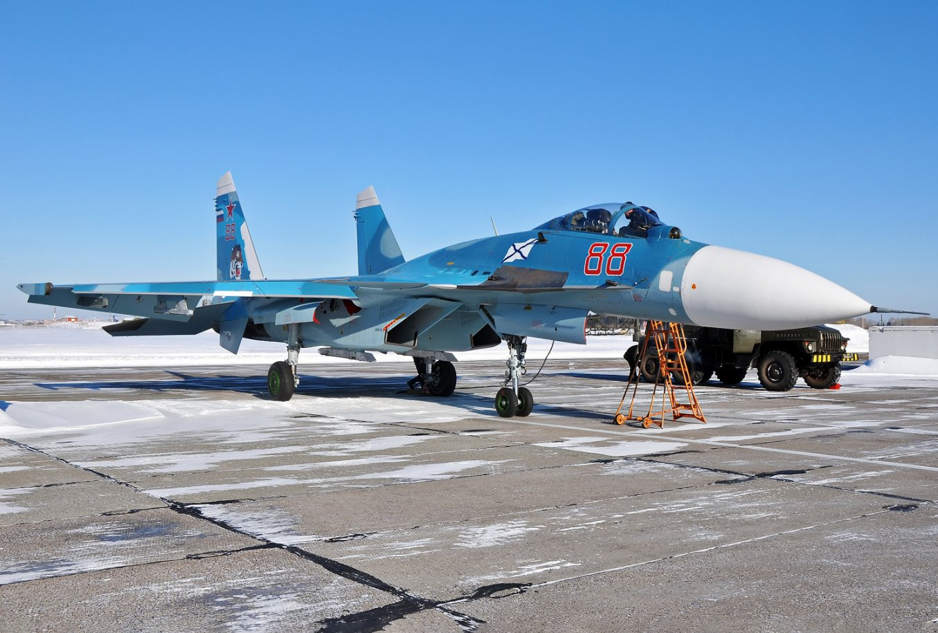 ناونشین‌های «سوخو-33» و «میگ-29» روسیه بلای جان اوکراین می‌شوند