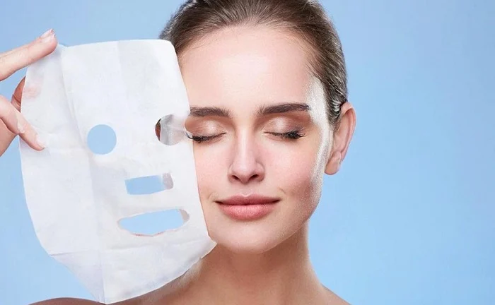 Face mask causes acne