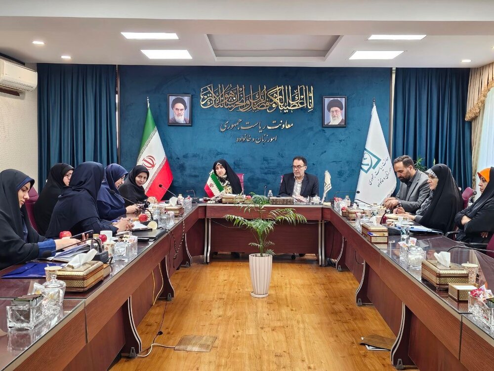 زنان اختصاص بودجه ۶۰ هزار میلیارد ریالی برای مشاغل زنان سرپرست خانوار/ بیش از ۷۰ درصد مشاغل خانگی ثبتشده متعلق به زنان است
